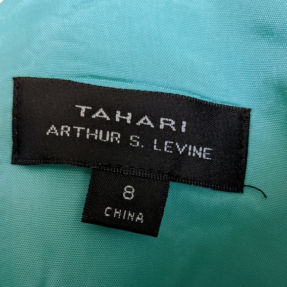 Tahari dress in aqua/gold print - Picture 5 of 6